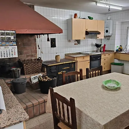 Con Amplio Terreno Privado * Irixoa