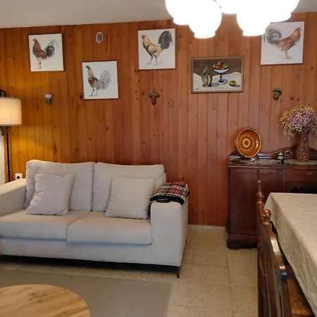 Con Amplio Terreno Privado Сasa de vacaciones Irixoa